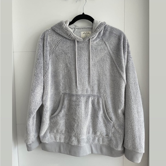 Hollister lounge hoodie size XS oversized fit, fits like a medium. Worn once. - Picture 1 of 2